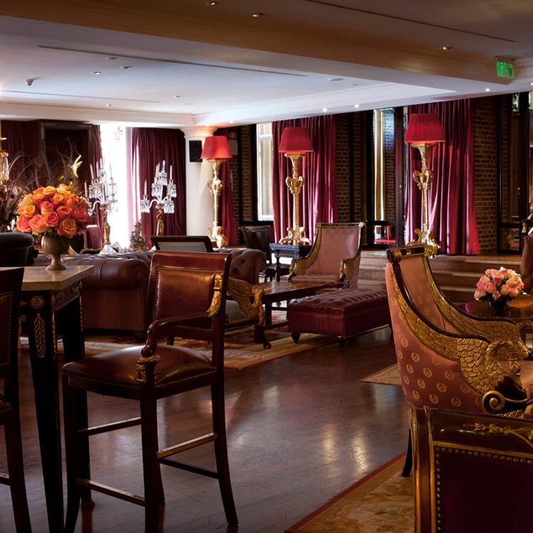 73.-the-library-lounge_spring